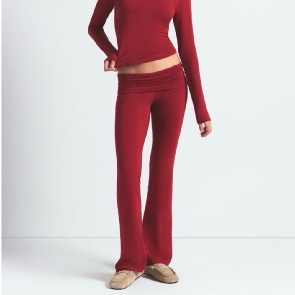 SKIMS Cotton Jersey Foldover Pant Womens M Brick New Flare Leg Loungewear Red